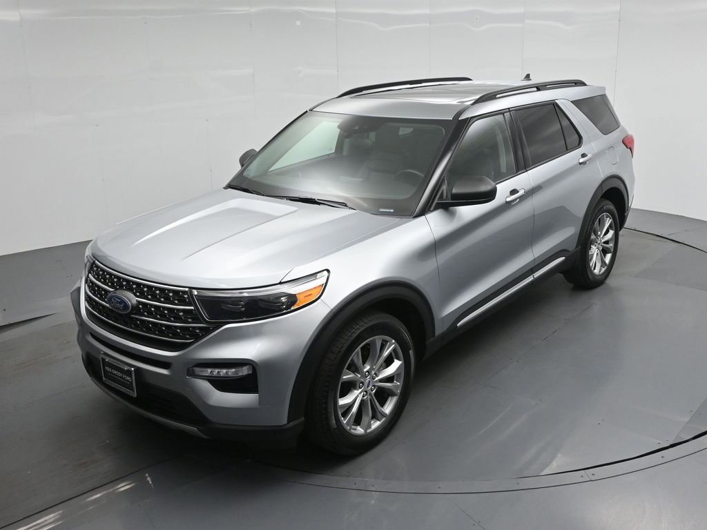 Certified 2023 Ford Explorer XLT w/ Equipment Group 202A AWD/4WD image 36