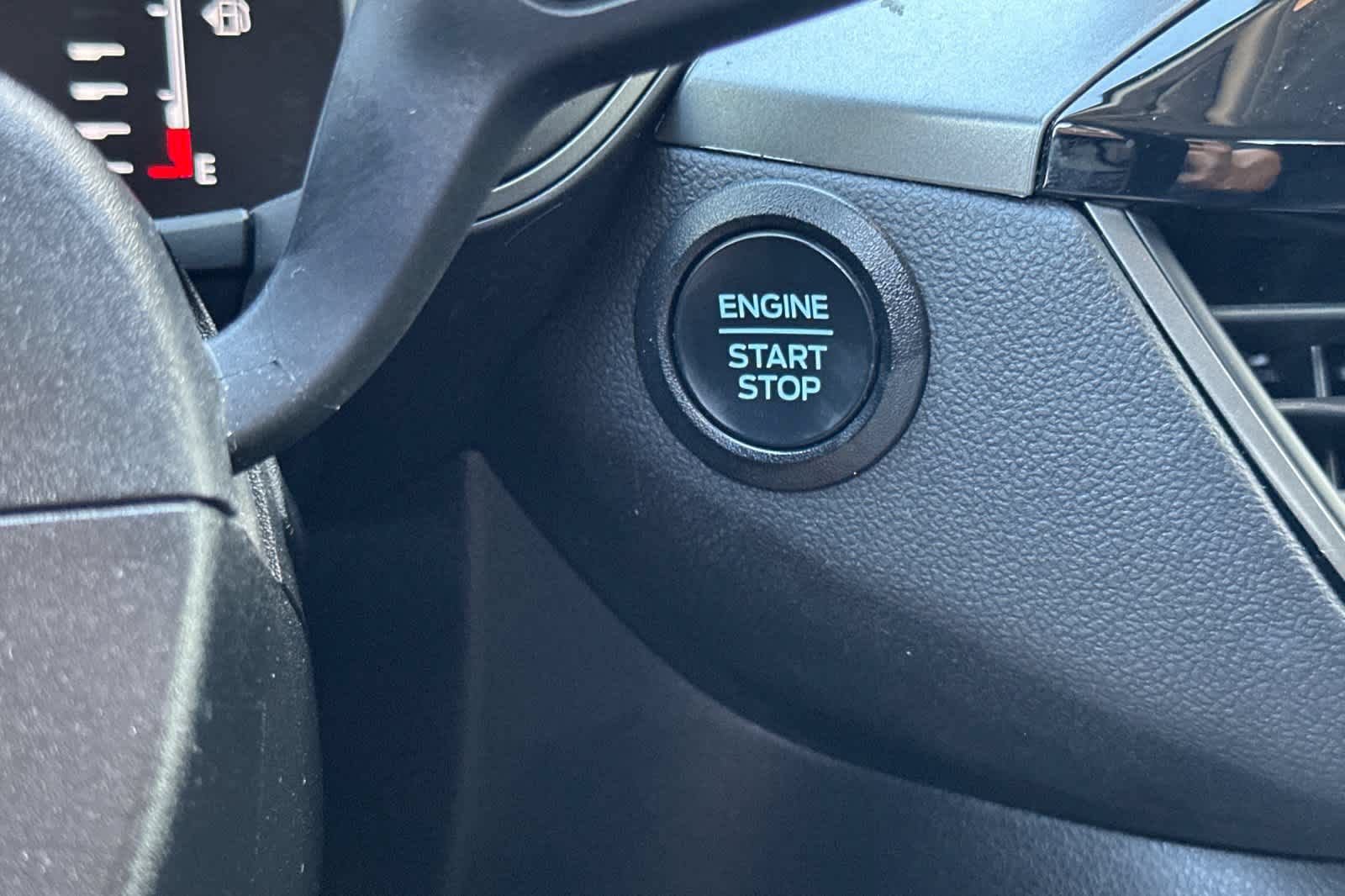 Certified 2024 Ford Escape Active FWD image 23