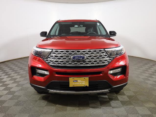 Certified 2022 Ford Explorer Limited w/ Equipment Group 301A AWD/4WD image 3