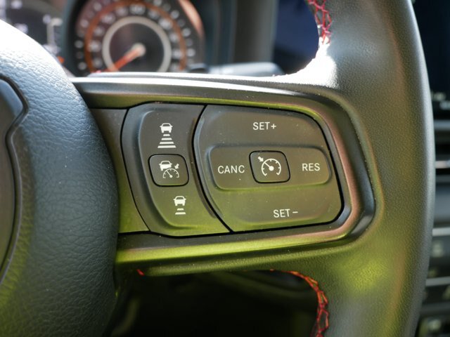 Used 2024 Jeep Wrangler Unlimited Rubicon AWD/4WD image 22