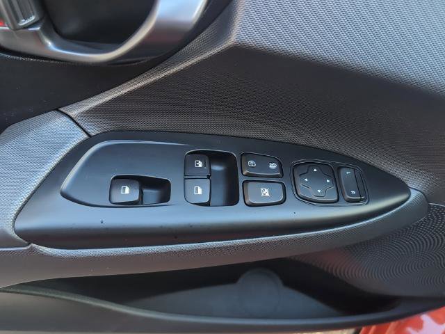 Used 2019 Hyundai Veloster Turbo Ultimate image 12