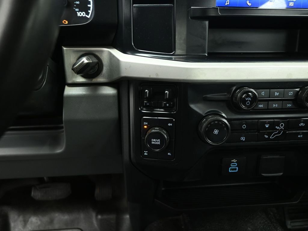 Certified 2023 Ford F250 XL w/ FX4 Off-Road Package image 41