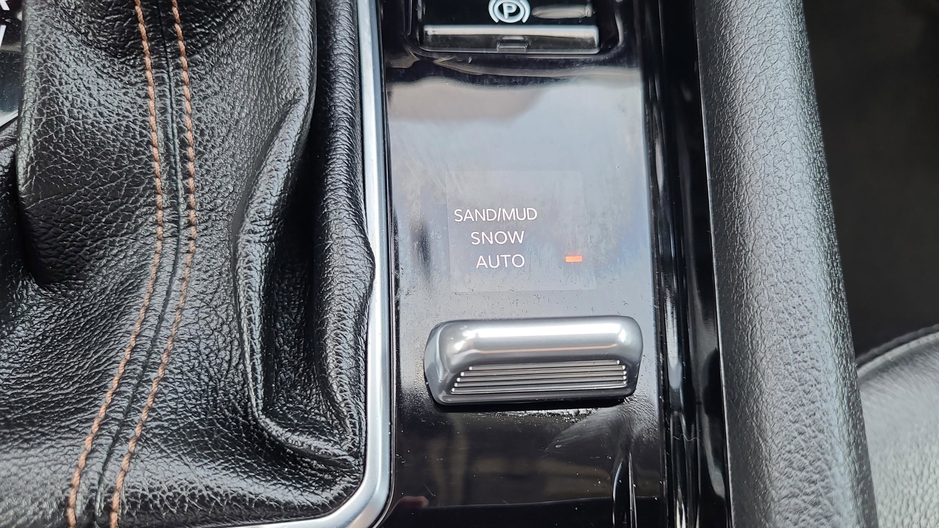 Used 2022 Jeep Compass Limited AWD/4WD image 26