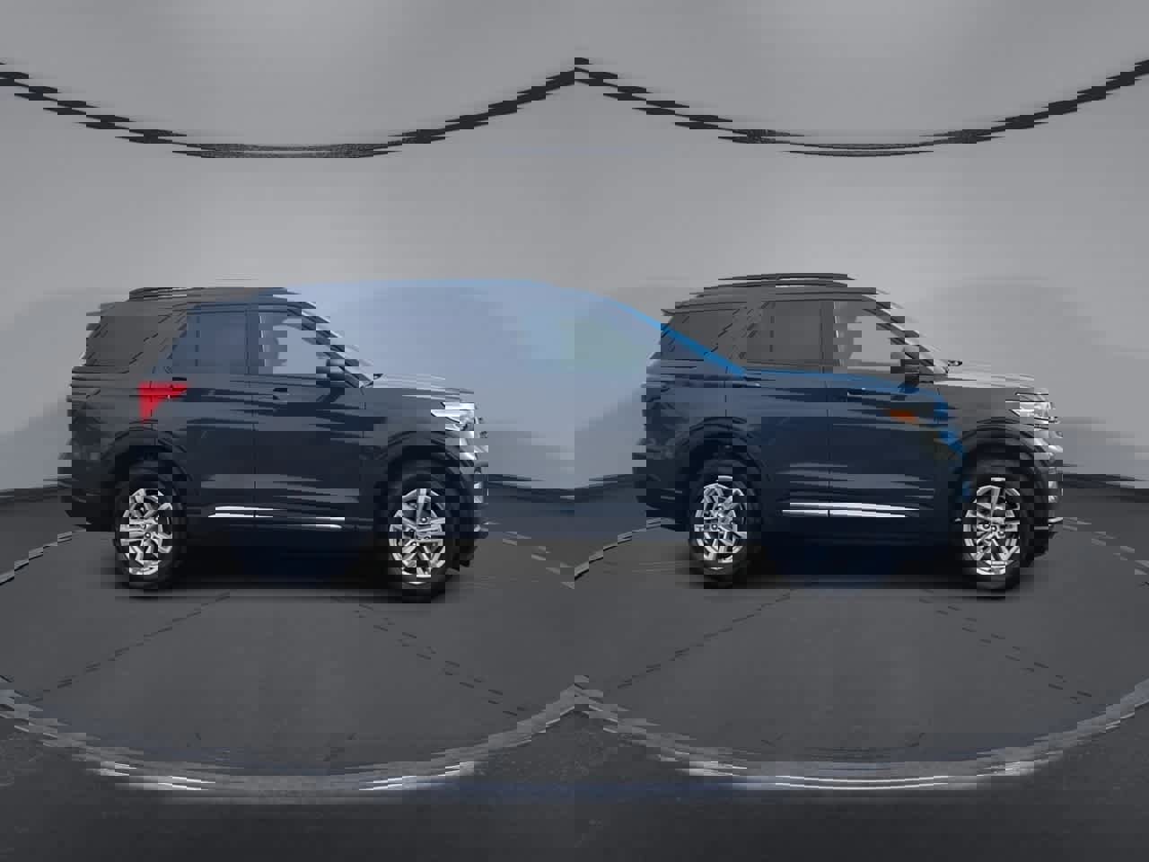 Certified 2024 Ford Explorer XLT image 8