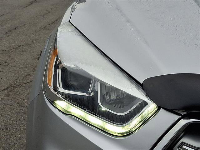 Certified 2017 Ford Escape Titanium AWD/4WD image 9