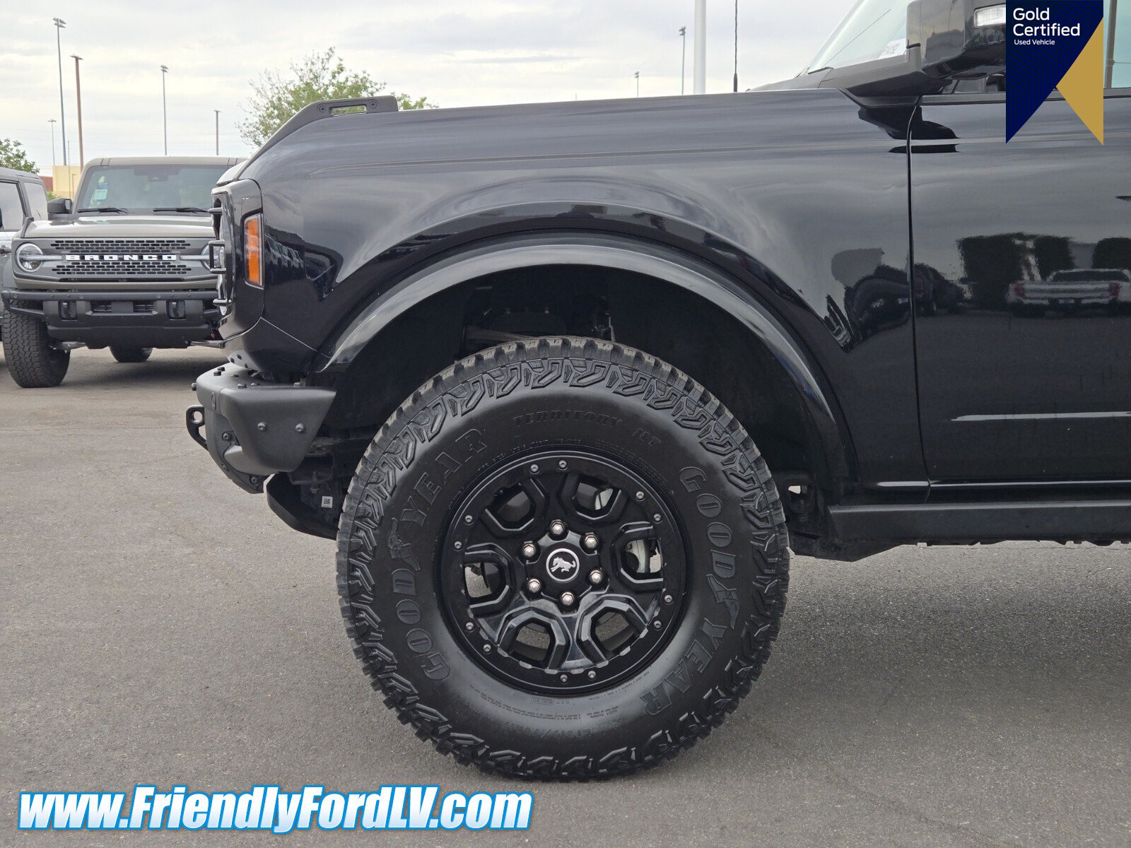 Certified 2022 Ford Bronco Wildtrak AWD/4WD image 9