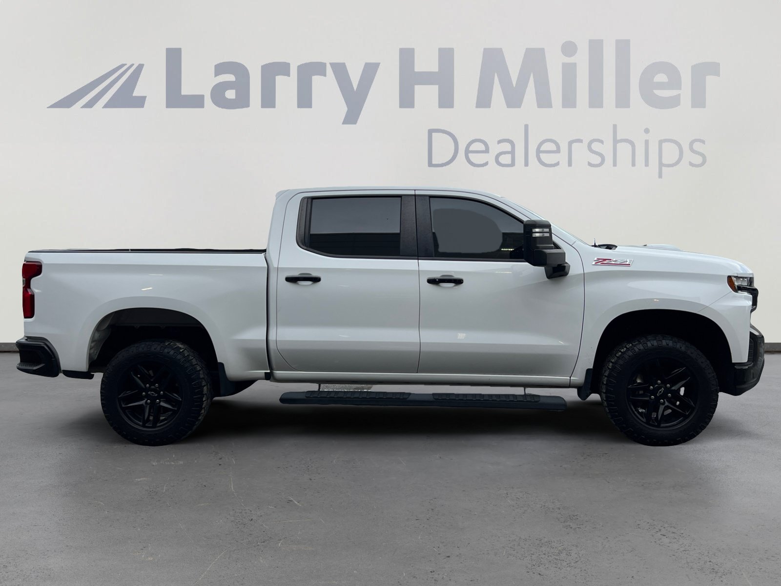 Used 2022 Chevrolet Silverado 1500 LT Trail Boss AWD/4WD image 6