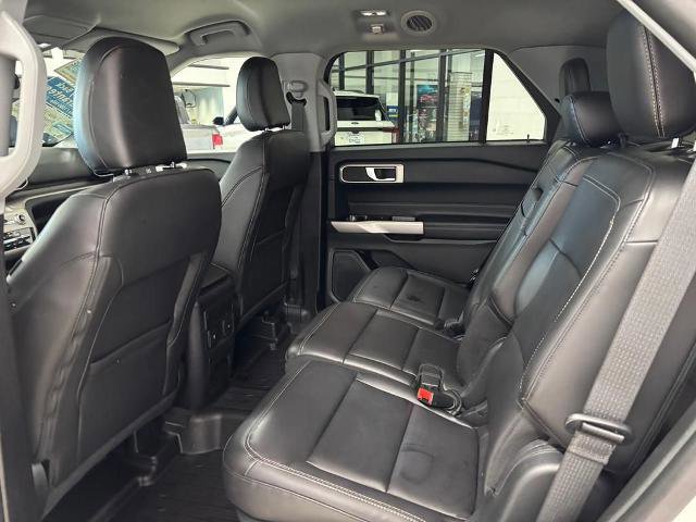 Certified 2023 Ford Explorer XLT w/ Equipment Group 202A image 11