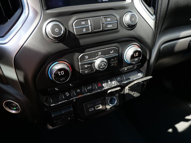 Used 2020 Chevrolet Silverado 1500 LT w/ All-Star Edition AWD/4WD image 29