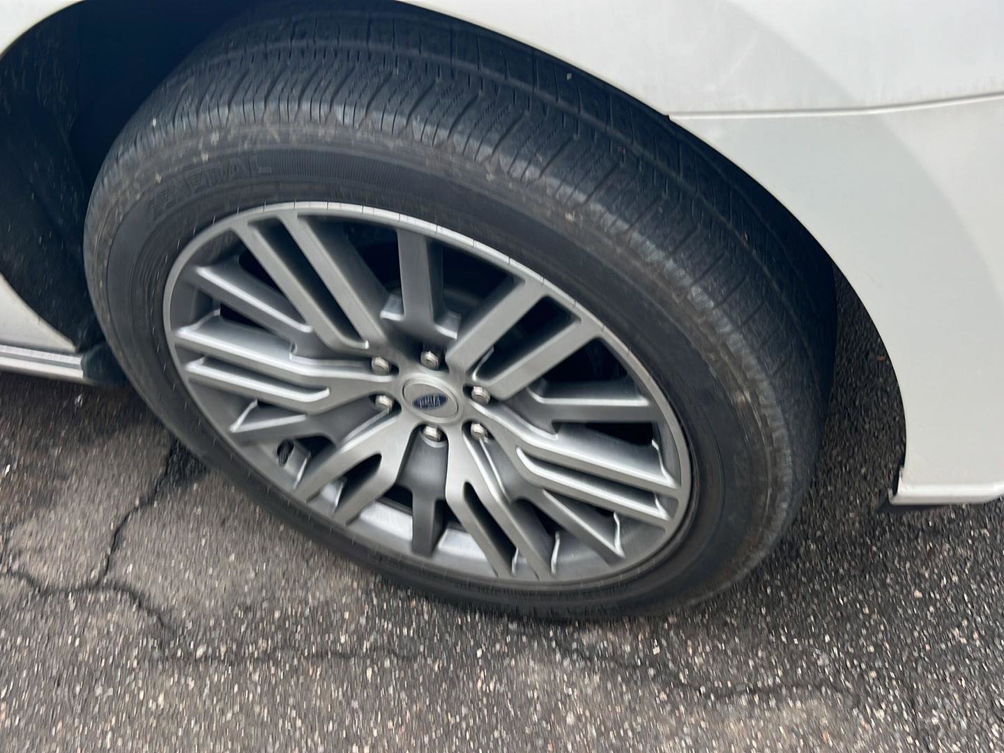 Certified 2023 Ford Expedition Platinum image 7