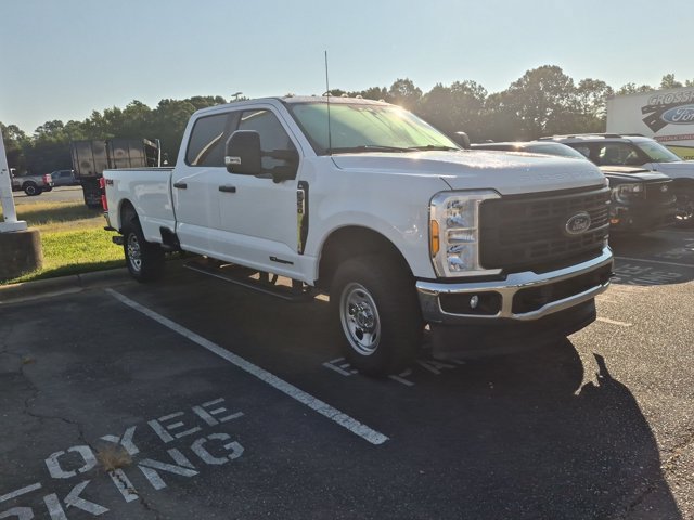 Certified 2023 Ford F350 XL w/ 360-Degree Camera Package AWD/4WD image 2