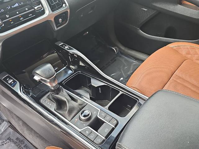 Used 2022 Kia Sorento SX Prestige w/ Rust Color Package AWD/4WD image 25