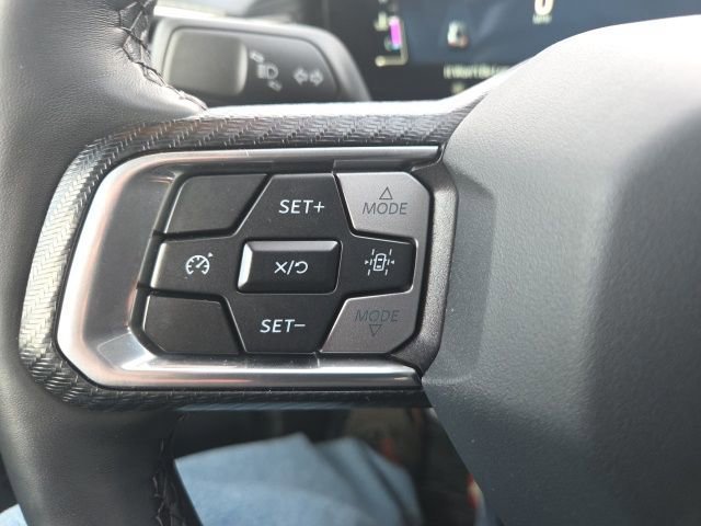 Certified 2025 Ford Mustang Premium image 37