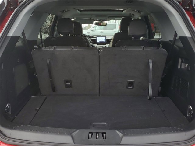 Certified 2024 Ford Explorer XLT w/ Equipment Group 202A image 7