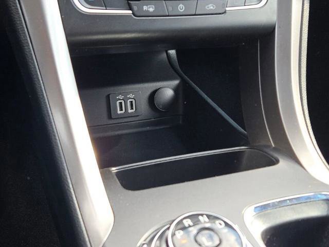 Certified 2020 Ford Fusion SE image 25