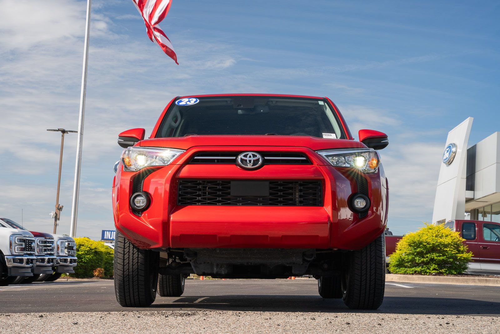 Used 2023 Toyota 4Runner SR5 Premium w/ Moonroof Package RWD image 3