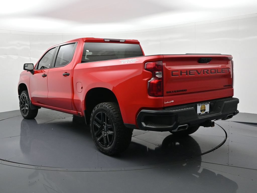 Used 2024 Chevrolet Silverado 1500 Custom Trail Boss w/ LPO, Dark Essentials Package AWD/4WD image 8