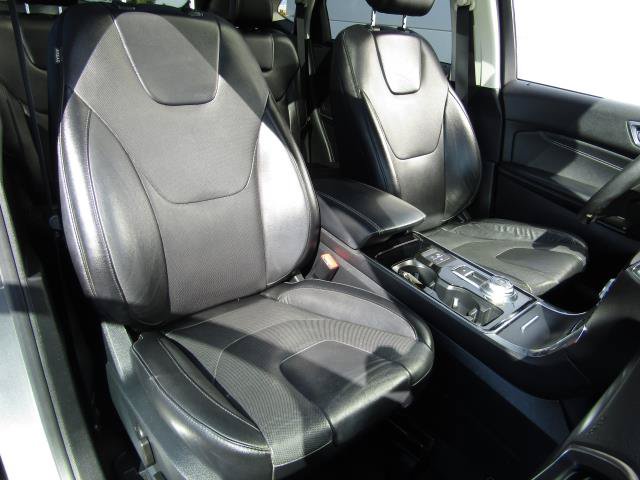 Certified 2020 Ford Edge Titanium w/ Equipment Group 301A AWD/4WD image 11