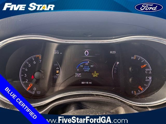 Used 2018 Jeep Grand Cherokee Laredo AWD/4WD image 17