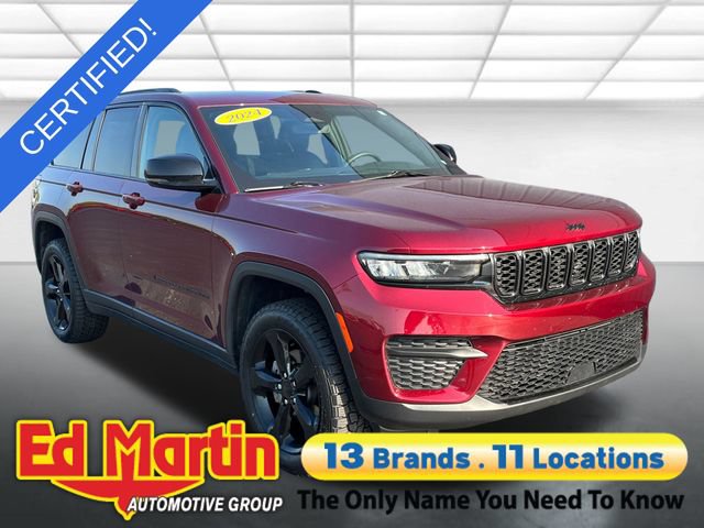 Used 2024 Jeep Grand Cherokee Altitude AWD/4WD image 1