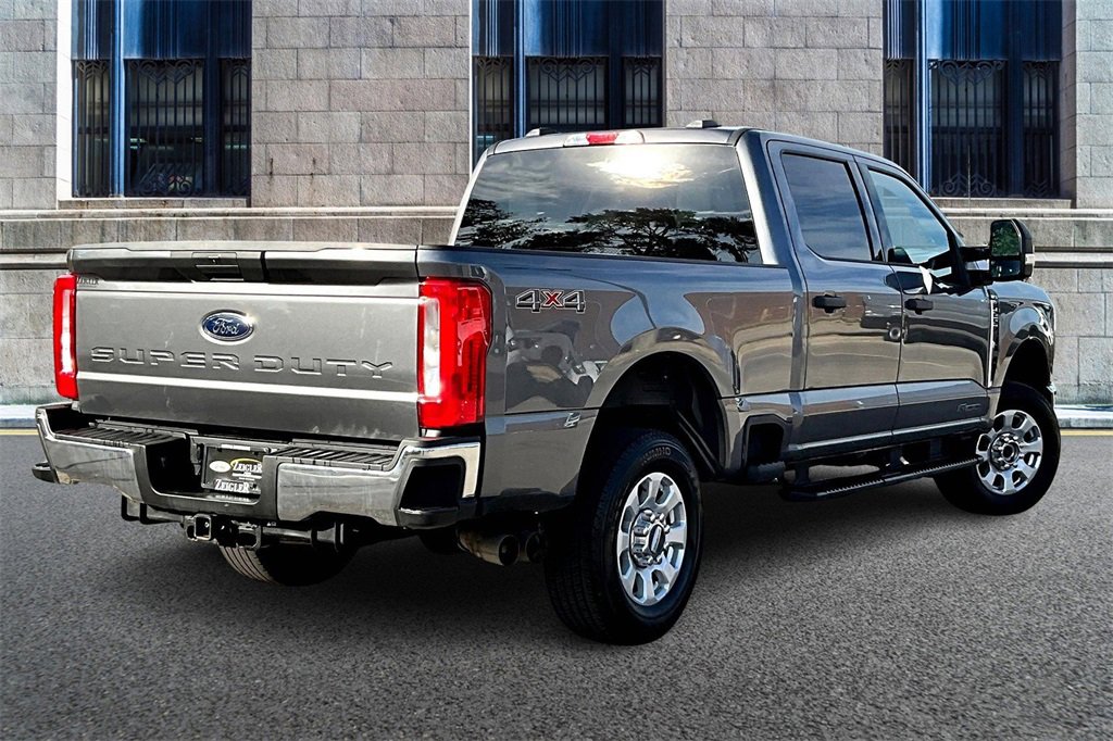 Certified 2024 Ford F250 XLT image 11