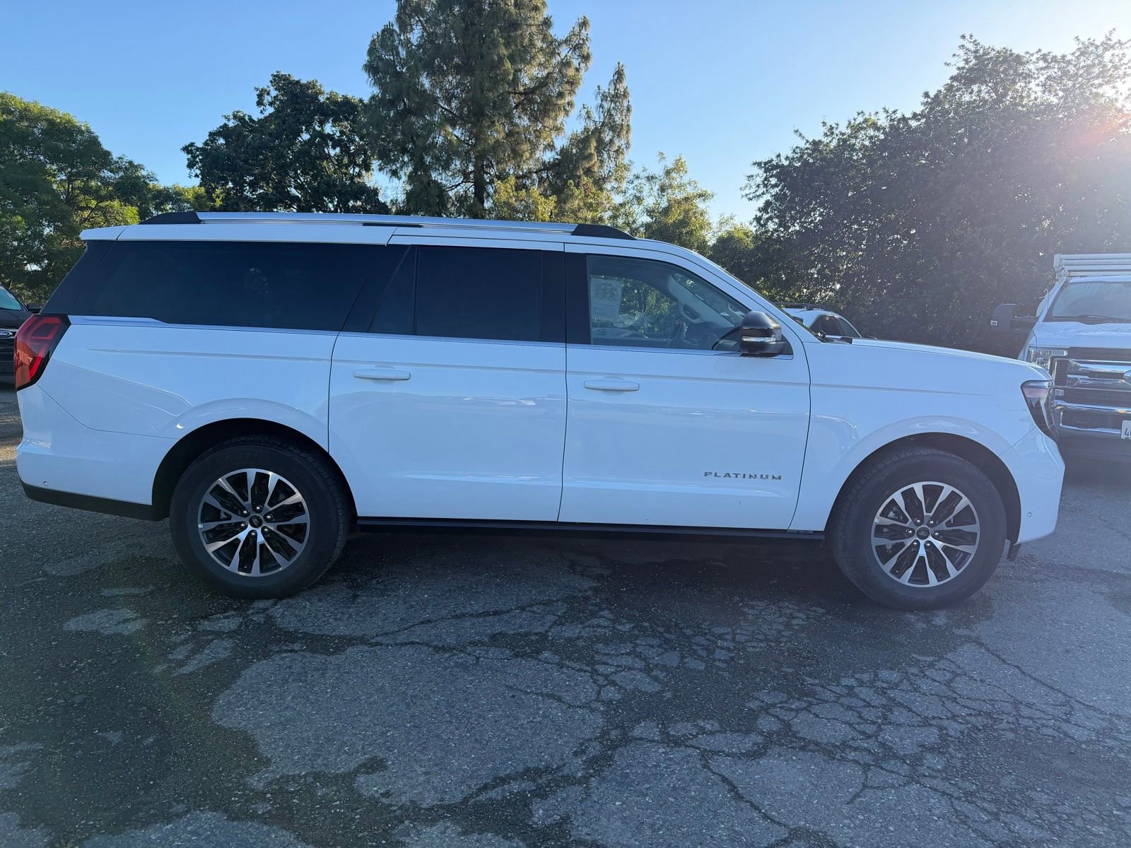 Certified 2025 Ford Expedition Max Platinum AWD/4WD image 6