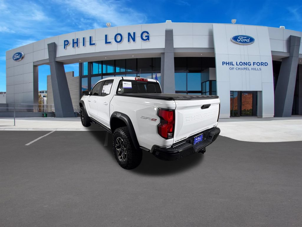 Used 2025 Chevrolet Colorado ZR2 w/ Technology Package AWD/4WD image 3