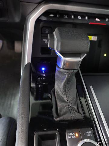 Used 2023 Toyota Tundra Platinum AWD/4WD image 20
