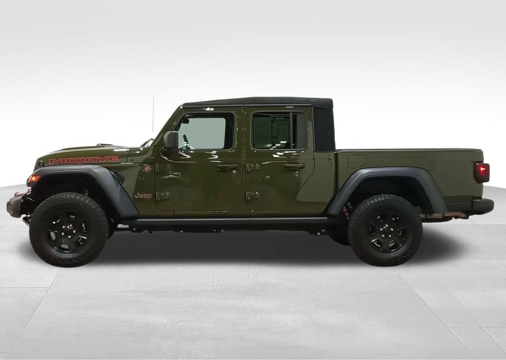 Used 2023 Jeep Gladiator Mojave w/ Trailer Tow Package AWD/4WD image 8