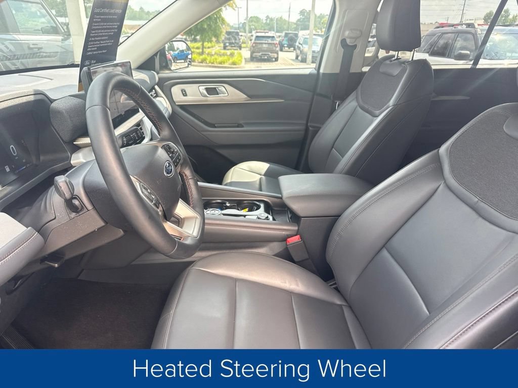 Certified 2026 Ford Explorer Active w/ Active Comfort Package RWD image 8
