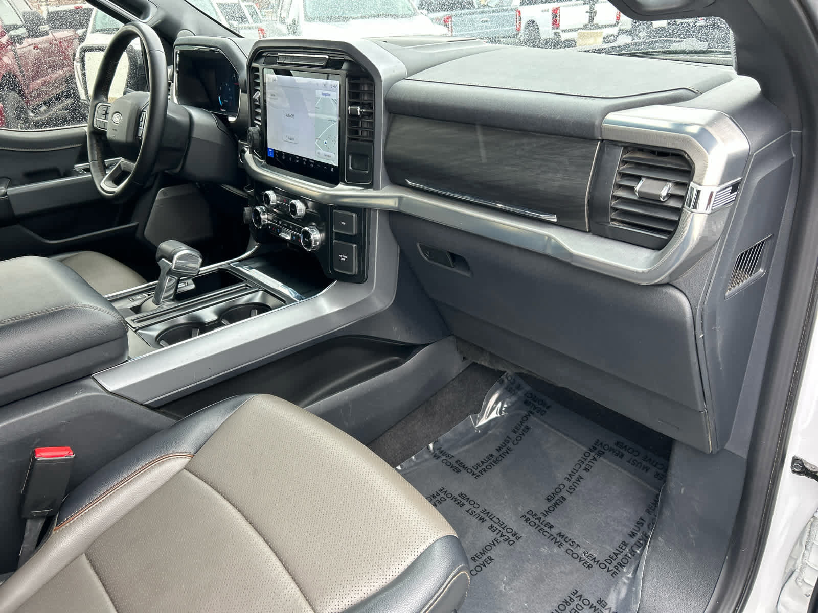 Certified 2025 Ford F150 Lariat w/ FX4 Off-Road Package image 17