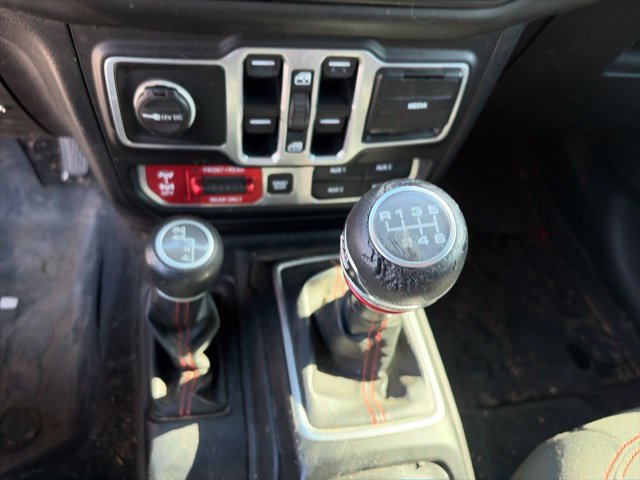 Used 2018 Jeep Wrangler Unlimited Rubicon AWD/4WD image 8