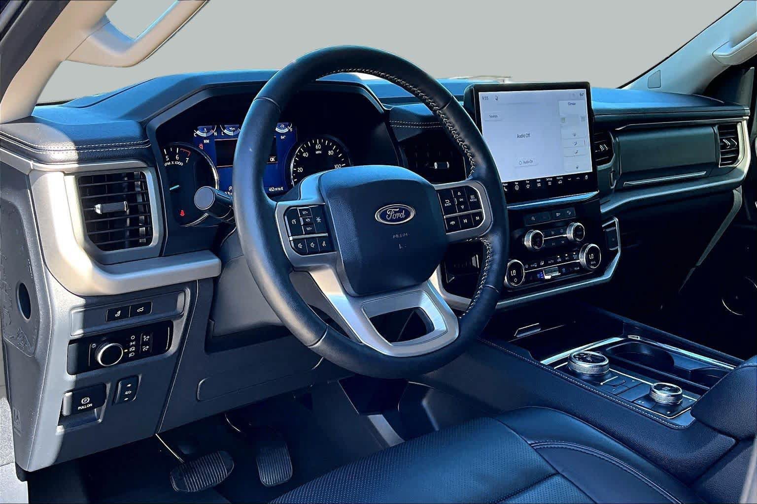 Certified 2024 Ford Expedition XLT AWD/4WD image 18