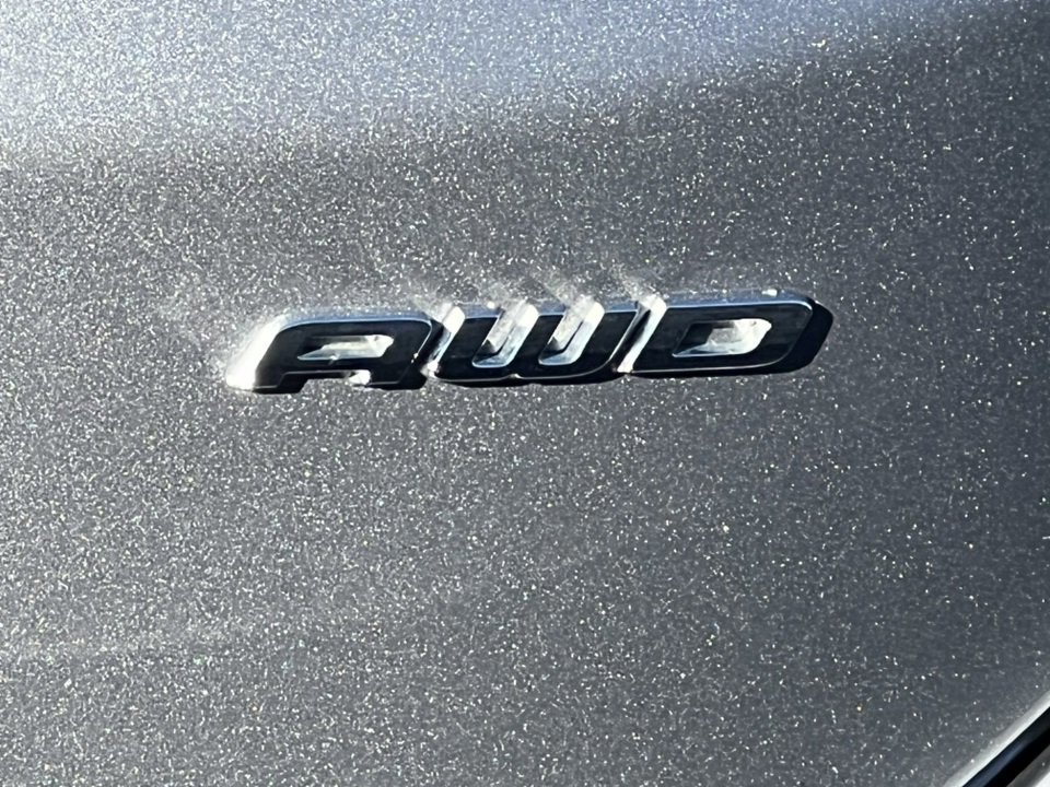 Certified 2022 Ford Edge SEL w/ Convenience Package image 9