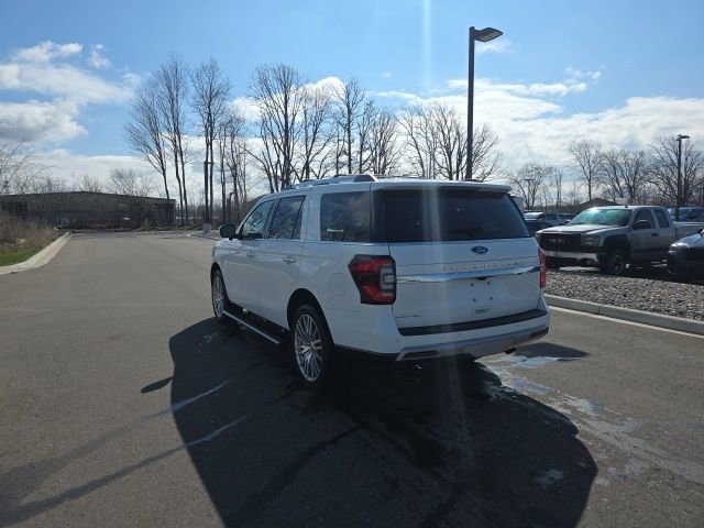 Certified 2023 Ford Expedition Limited AWD/4WD image 5