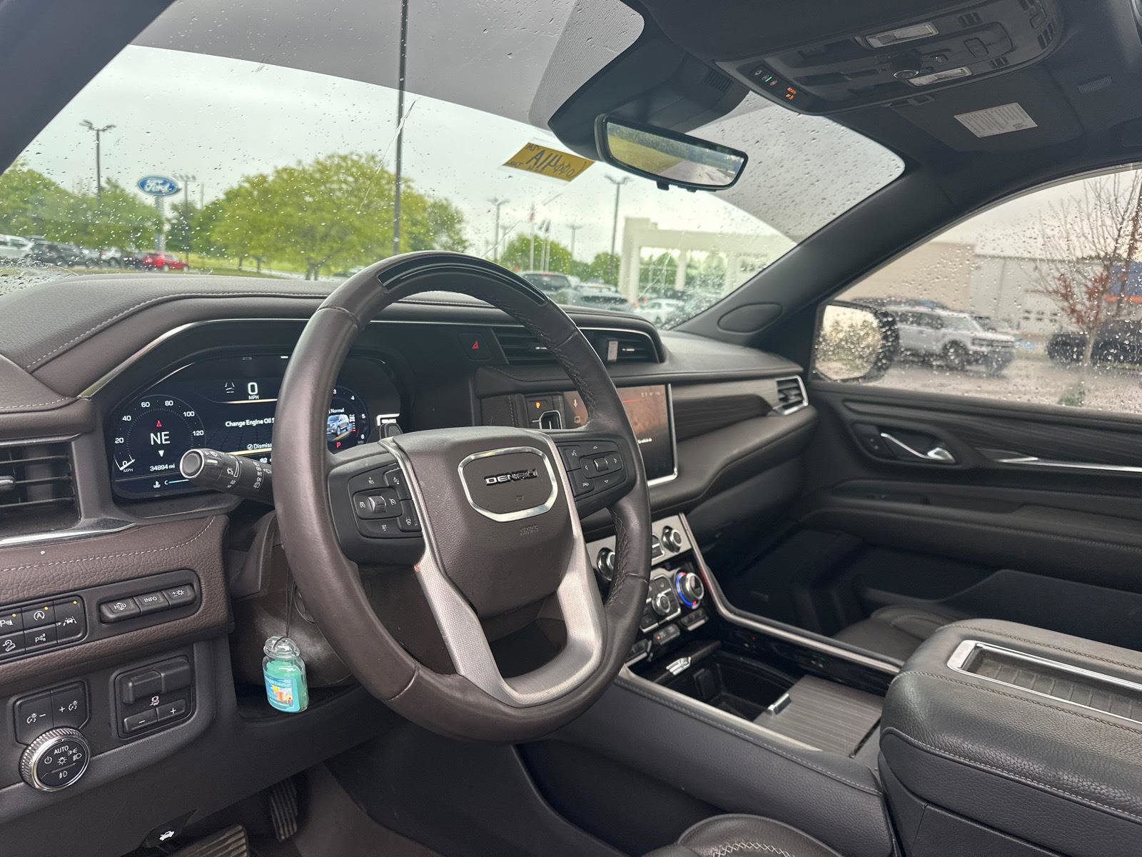 Used 2024 GMC Yukon XL Denali w/ Denali Reserve Package AWD/4WD image 14