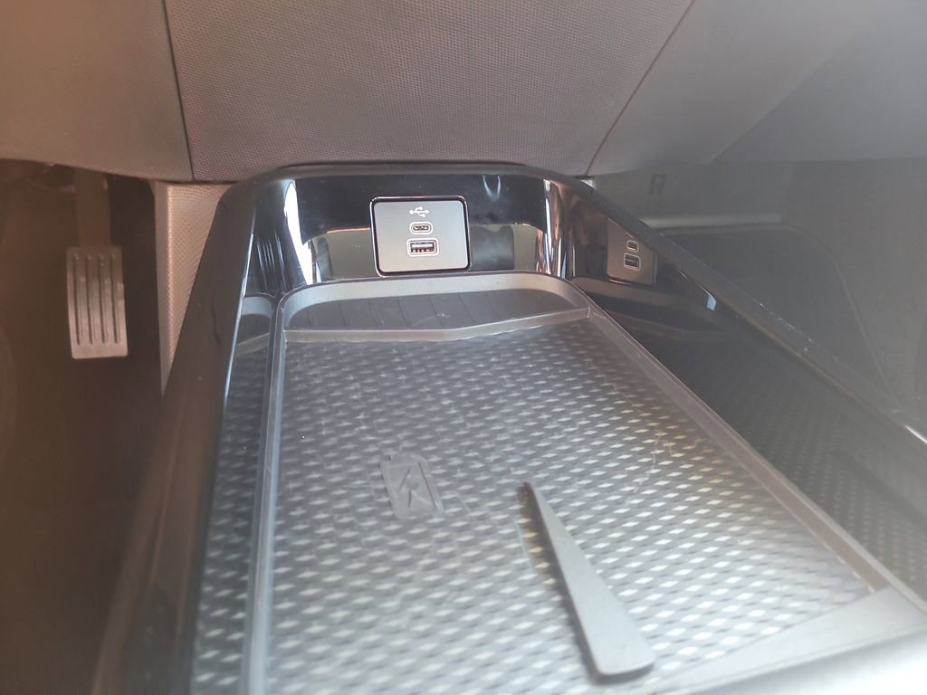 Certified 2025 Ford Mustang Mach-E Select RWD image 23