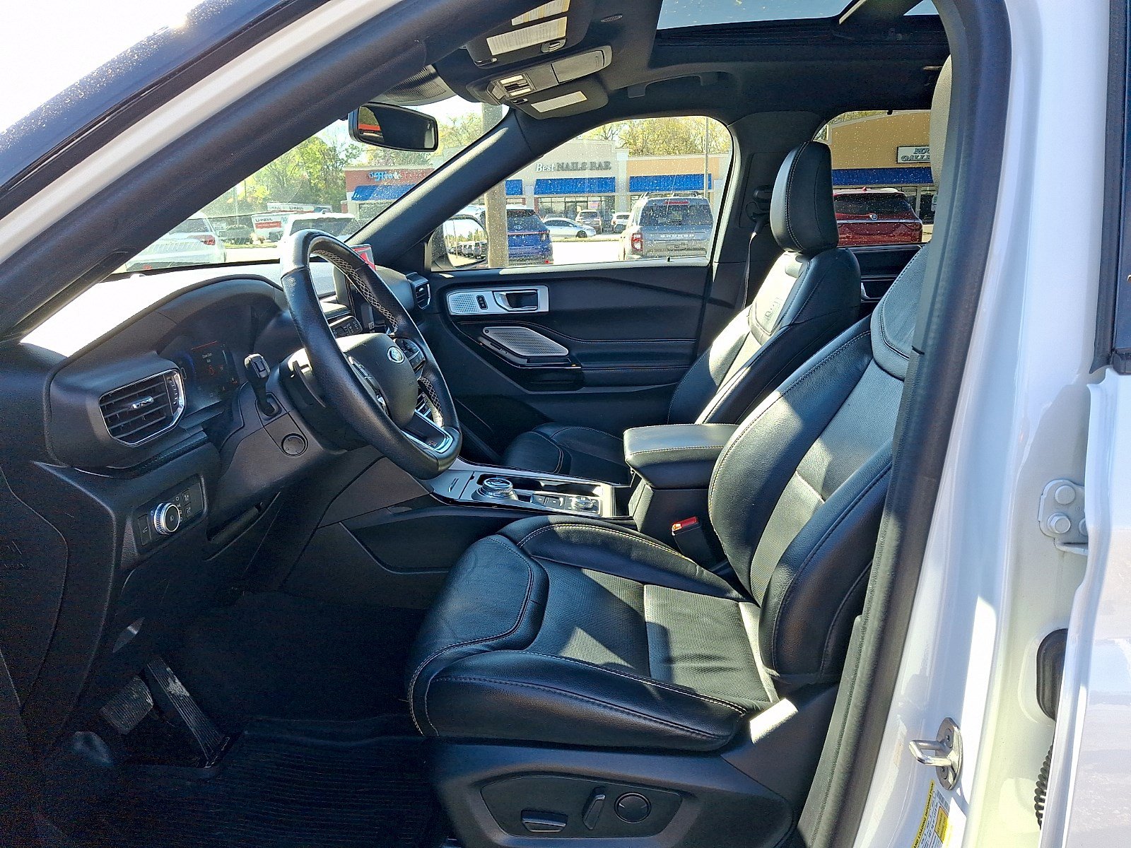 Certified 2022 Ford Explorer ST w/ Equipment Group 401A image 12