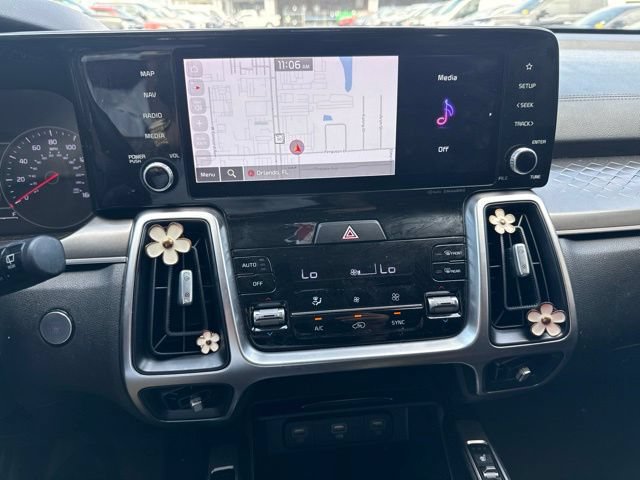 Used 2022 Kia Sorento S w/ Panoramic Sunroof Package FWD image 10