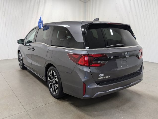 Used 2025 Honda Odyssey Elite image 3