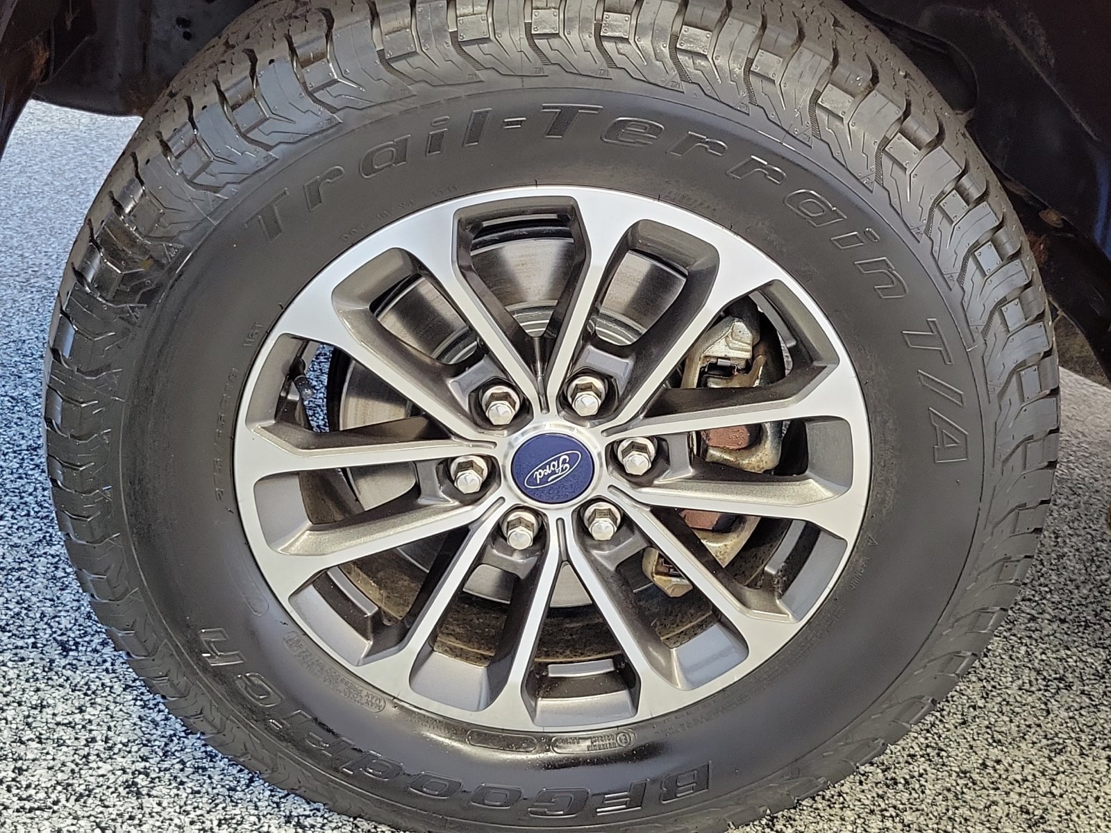 Certified 2019 Ford F150 XLT w/ Equipment Group 302A Luxury AWD/4WD image 5