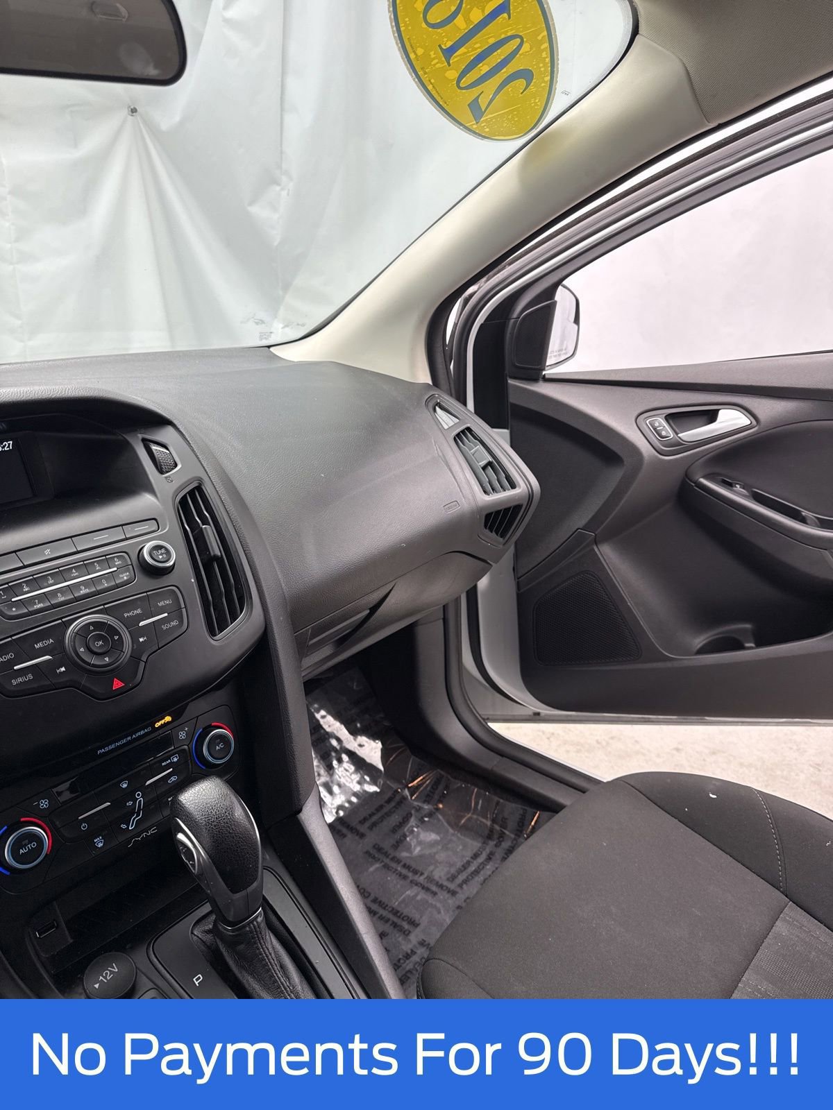 Certified 2018 Ford Focus SE FWD image 20