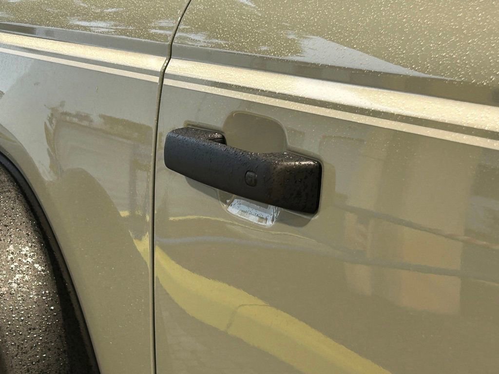 Certified 2024 Ford Bronco Heritage Edition image 22