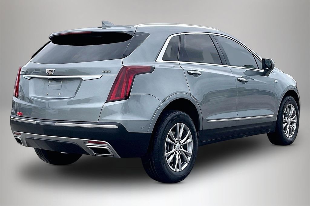 Used 2023 Cadillac XT5 Premium Luxury w/ Technology Package FWD image 5