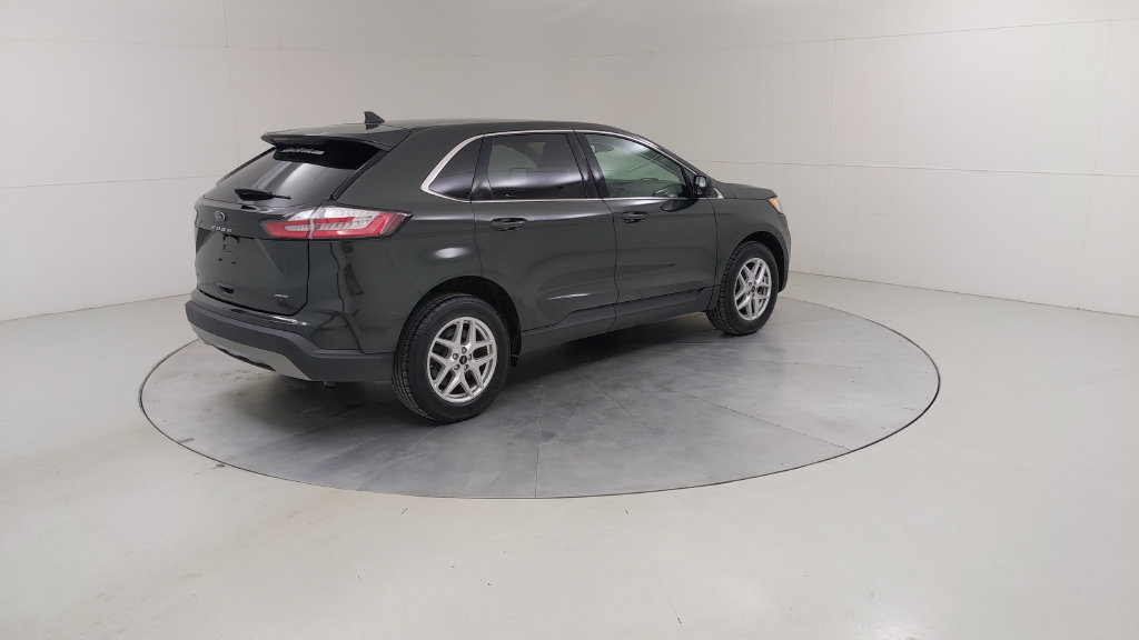 Certified 2023 Ford Edge SEL w/ Convenience Package AWD/4WD image 13