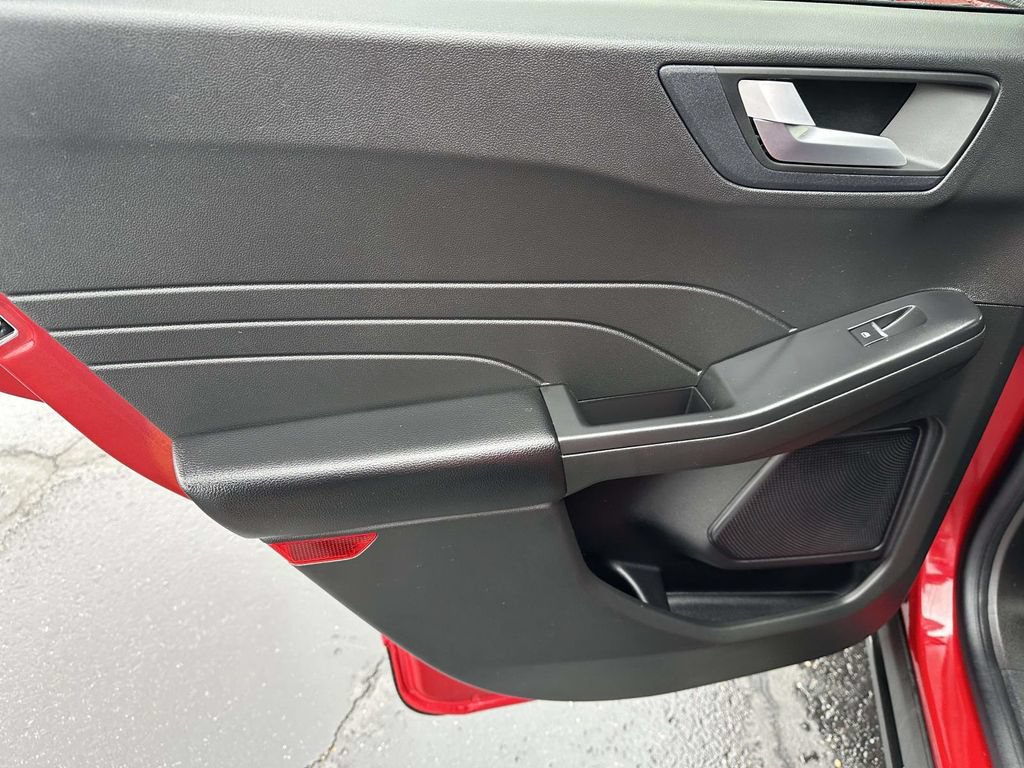 Certified 2023 Ford Escape SE FWD image 11