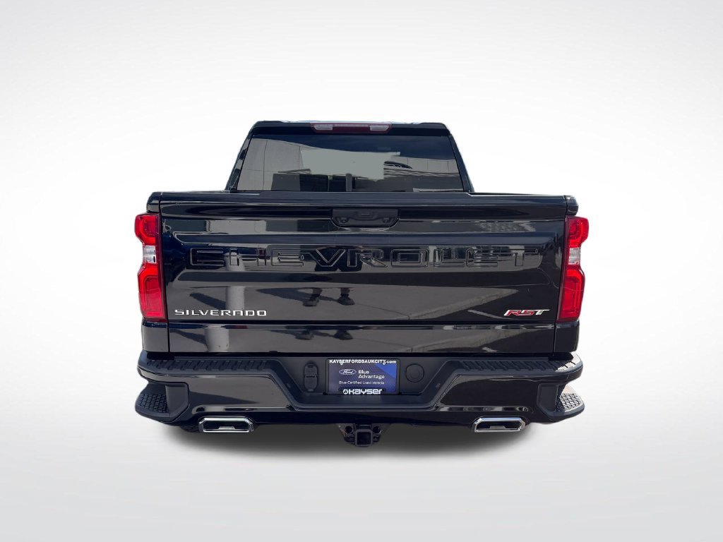 Used 2024 Chevrolet Silverado 1500 RST AWD/4WD image 7
