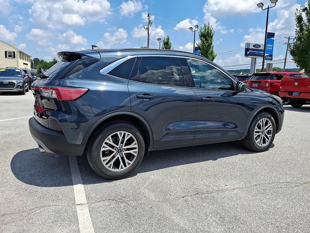 Certified 2022 Ford Escape SEL AWD/4WD image 11