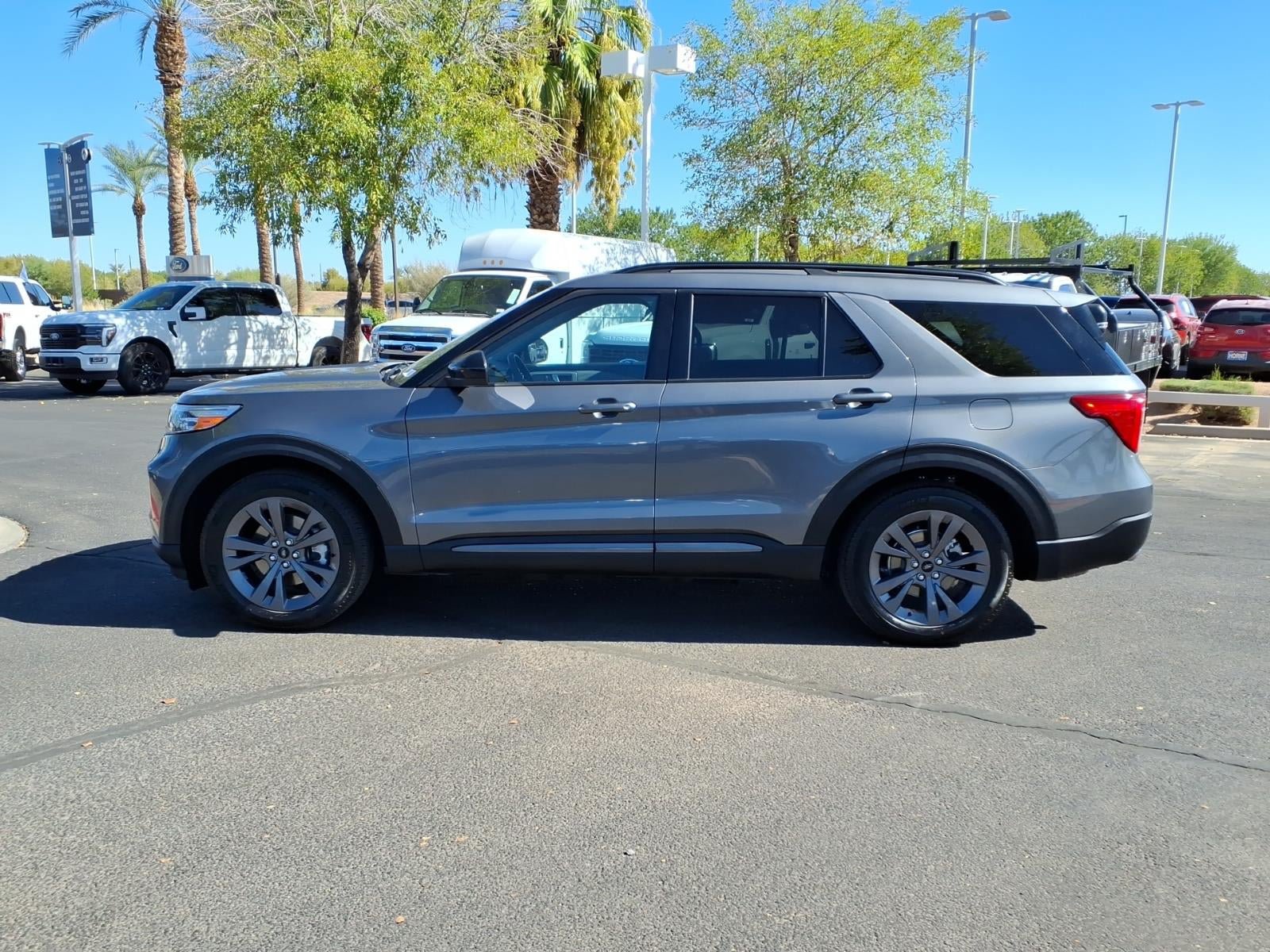 Certified 2023 Ford Explorer XLT w/ Equipment Group 202A RWD image 7