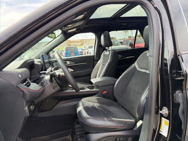 Certified 2025 Ford Explorer ST AWD/4WD image 9